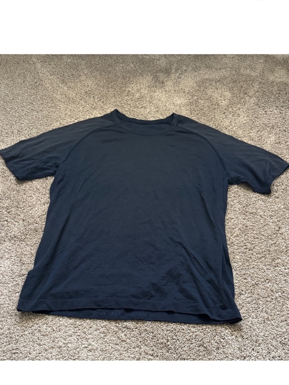 Lululemon men’s metal vent short sleeve and long sleeve tops *3 bundle* - Picture 7 of 7